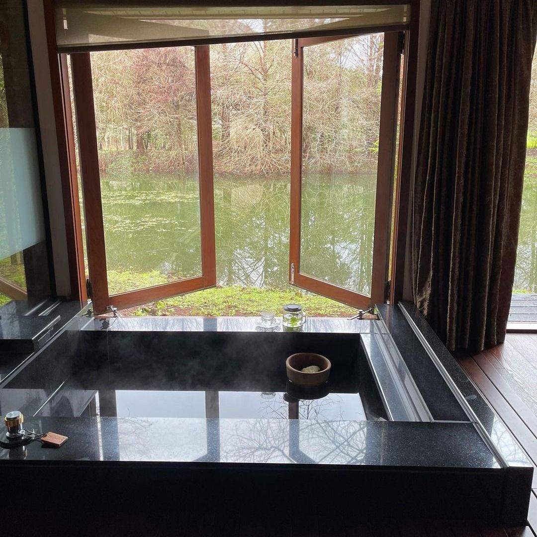 阿德南斯行館 Ardennes Villa