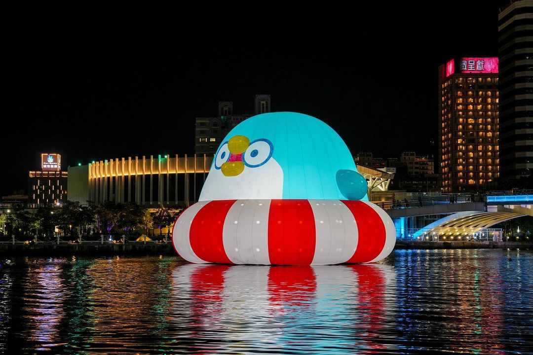 高雄光榮碼頭,高雄流行音樂中心,高雄景點,高雄旅遊,愛河,台灣文博會,PP mini小小企鵝